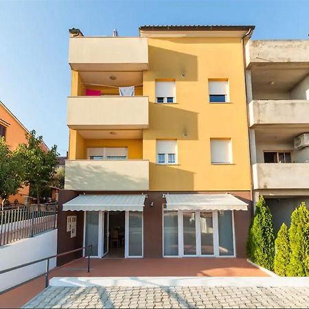 Apartments Hana Пула Экстерьер фото